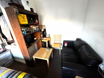 image of Flat 3 164 Greenford Road, Middlesex