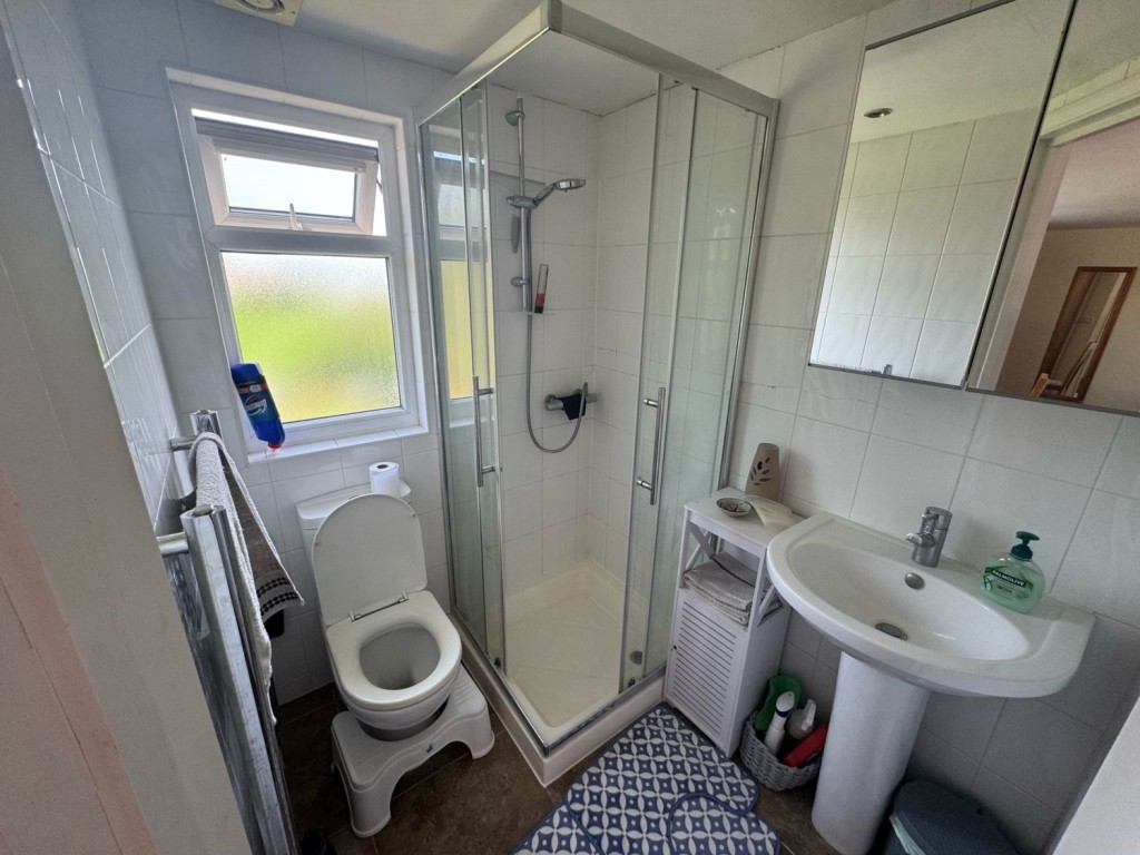 Images for Heysham Drive, Watford, WD19 6YP EAID:rouge BID:rouge
