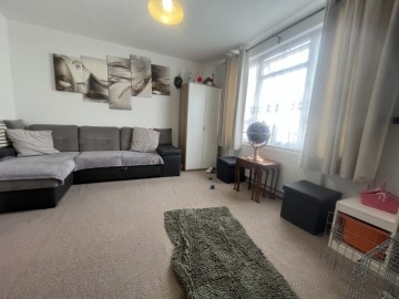 image of 17 Fulford Grove, Hertfordshire