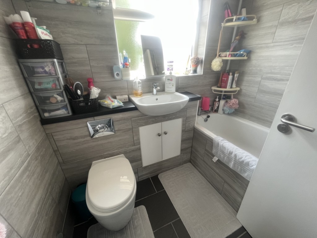 Images for Fulford Grove, Watford, WD19 7QQ EAID:rouge BID:rouge