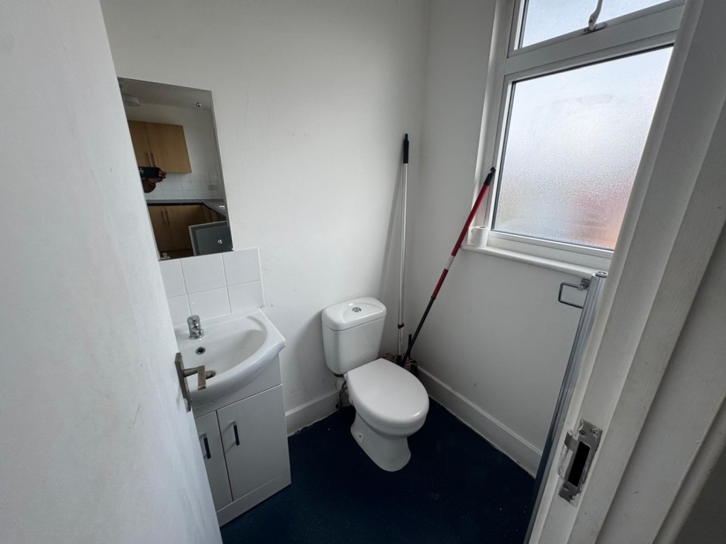 Images for Bacon Lane, Edgware, HA8 5AX EAID:rouge BID:rouge