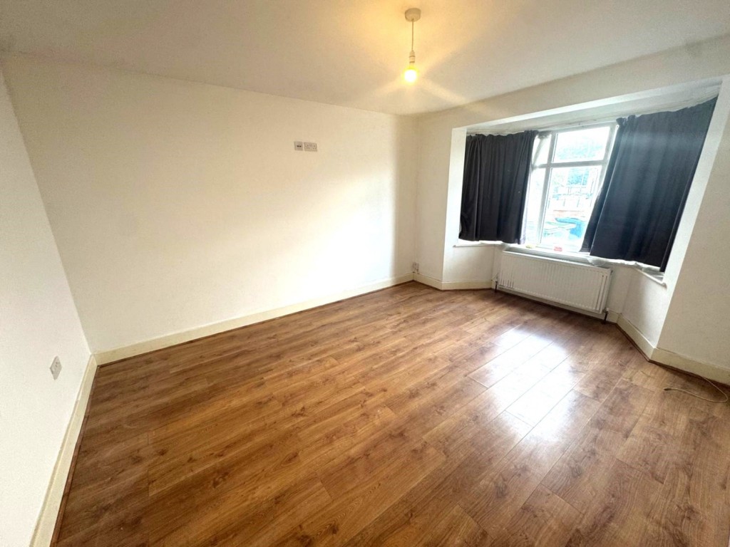 Images for Bacon Lane, Edgware, HA8 5AX EAID:rouge BID:rouge