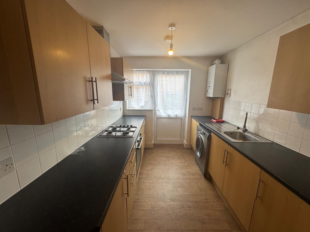 Images for Bacon Lane, Edgware, HA8 5AX EAID:rouge BID:rouge
