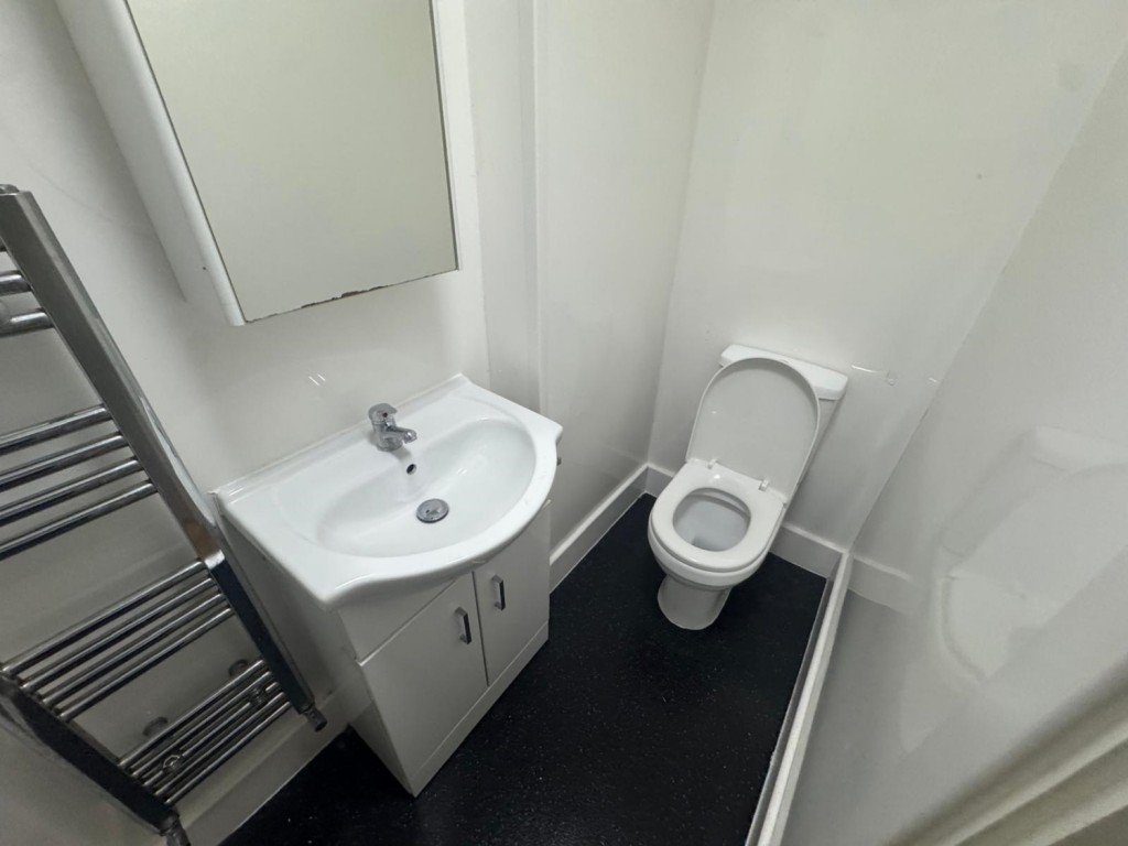 Images for Bacon Lane, Edgware, HA8 5AX EAID:rouge BID:rouge
