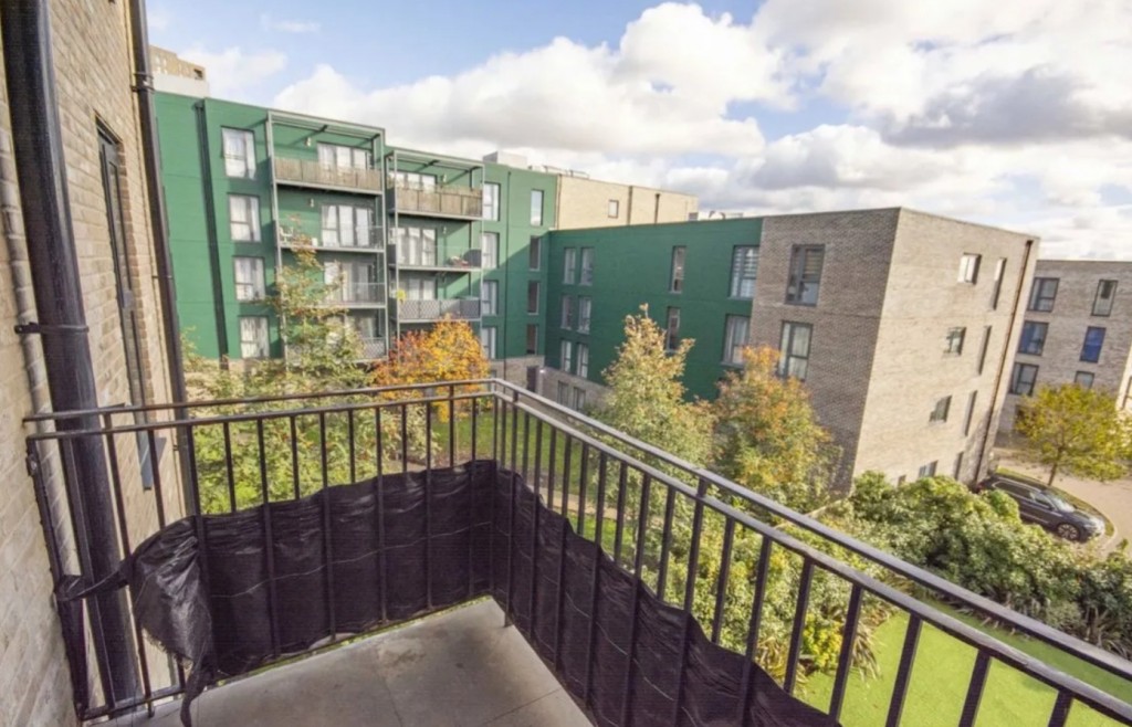 Images for Chronicle Avenue, London, NW9 4BH EAID:rouge BID:rouge