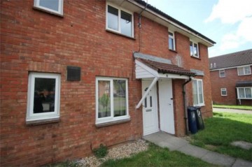 image of 26 Vicarage Close, Middlesex