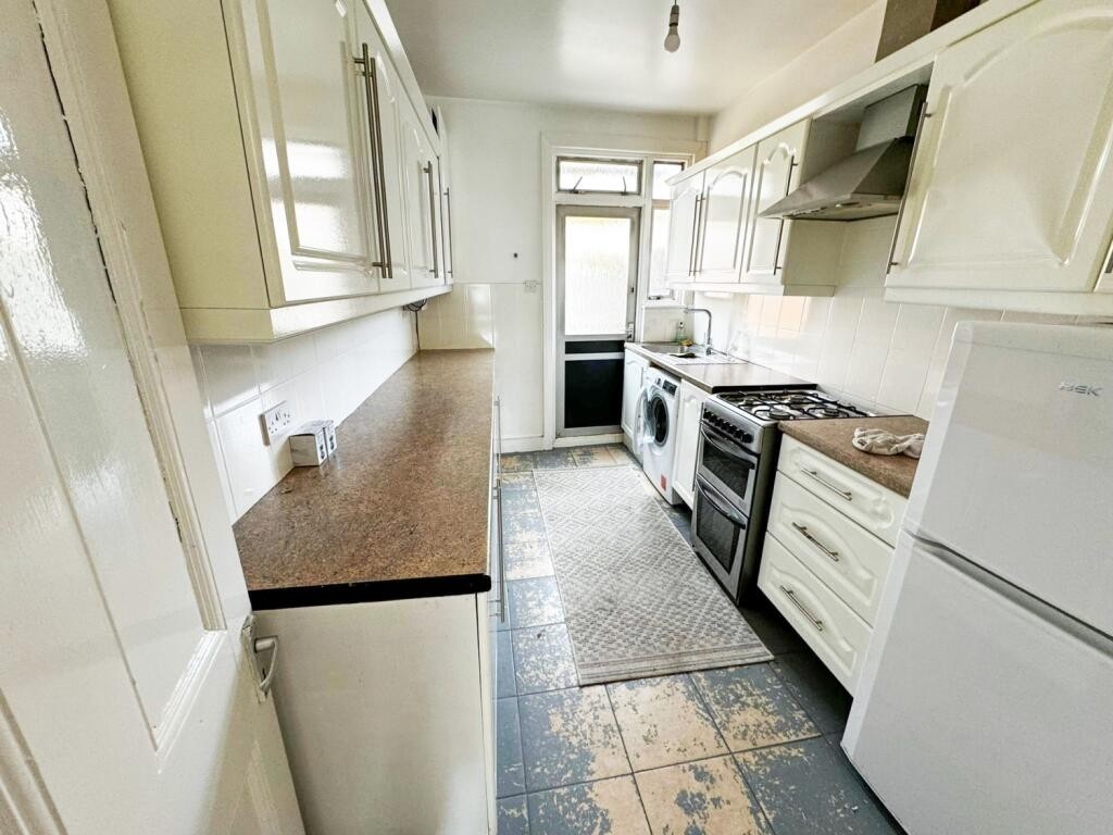 Images for Sumner Road, Harrow EAID:B14611B BID:ABACUSESTATES5