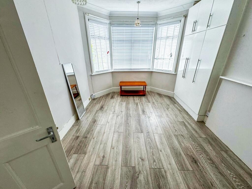 Images for Sumner Road, Harrow EAID:B14611B BID:ABACUSESTATES5