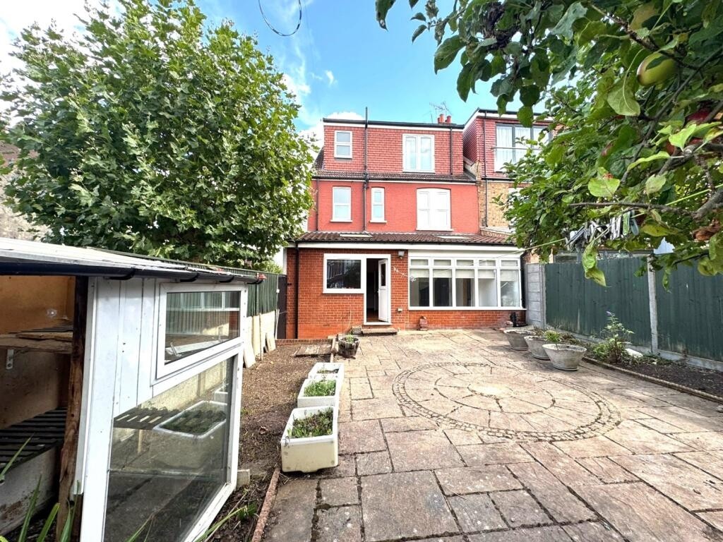 Images for Drury Road, Harrow EAID:B14611B BID:ABACUSESTATES5