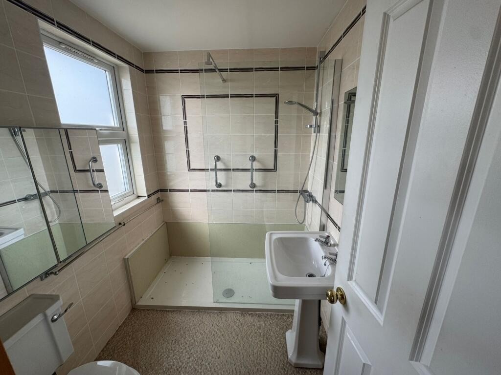 Images for Drury Road, Harrow EAID:B14611B BID:ABACUSESTATES5