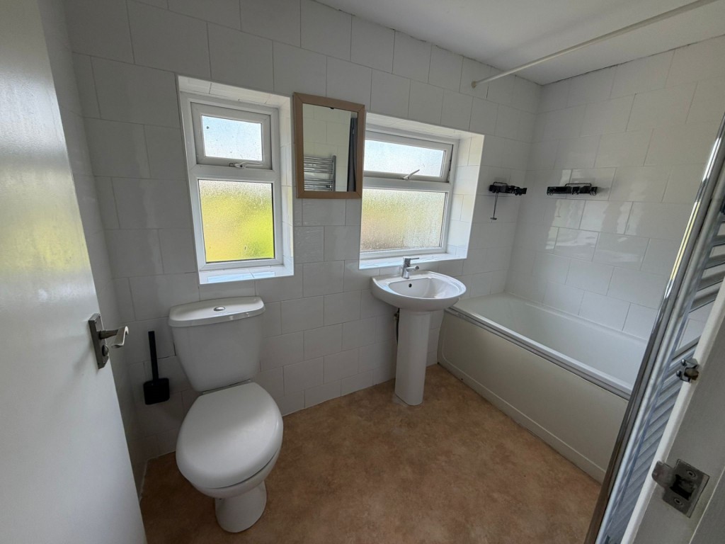 Images for Heysham Drive, Watford EAID:B14611B BID:ABACUSESTATES5
